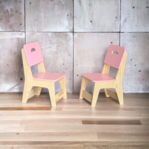 Conj. 02 Cadeiras Infantil Em Pinus Rosa