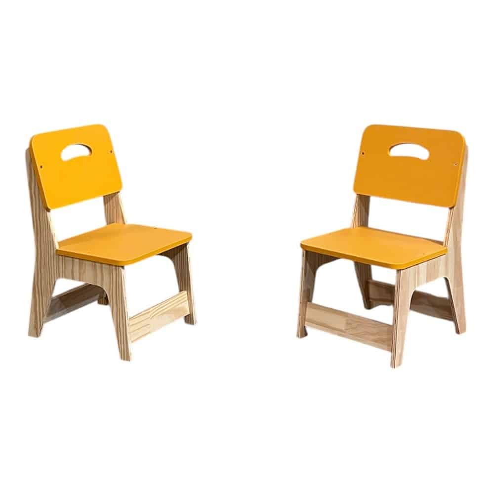 Conj. 02 Cadeiras Infantil Em Pinus Amarelo Escuro Ref.8296